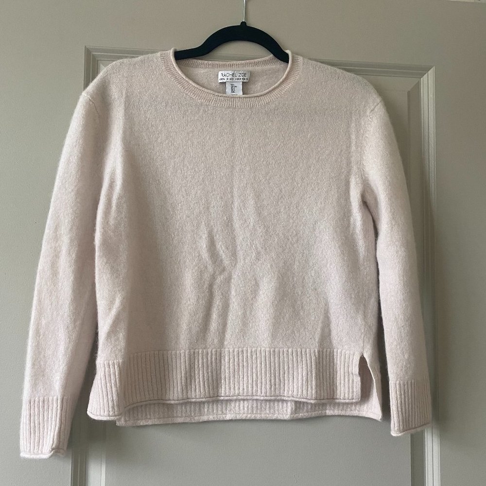 NWOT. Cream Cashmere Sweater. Size L